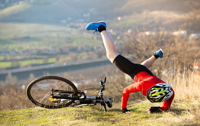 Mountain,Biker,Has,A,Painful,Looking,Crash,With,His,Bike